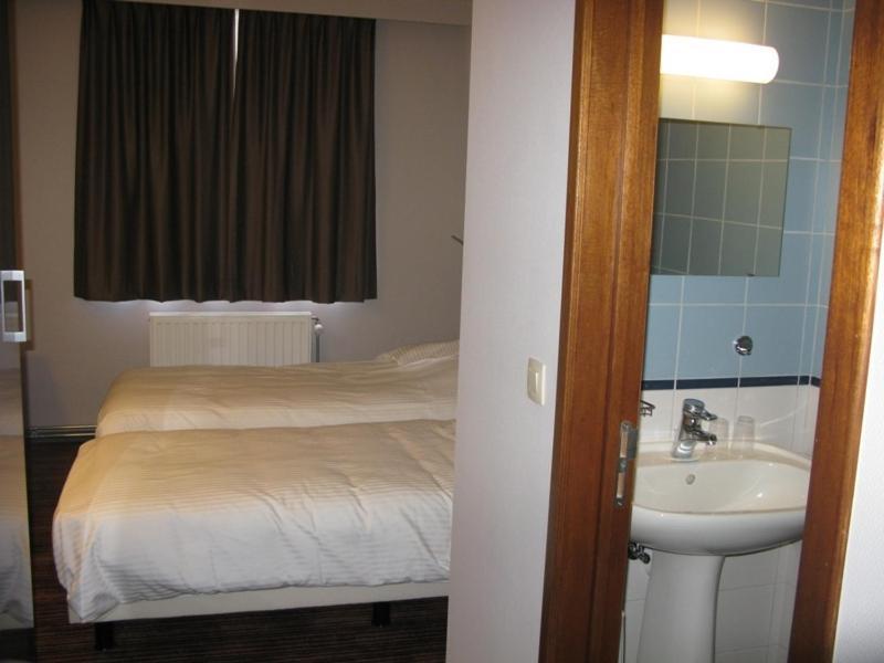 Hotel Les 100 Ciels Saint-Hubert Δωμάτιο φωτογραφία