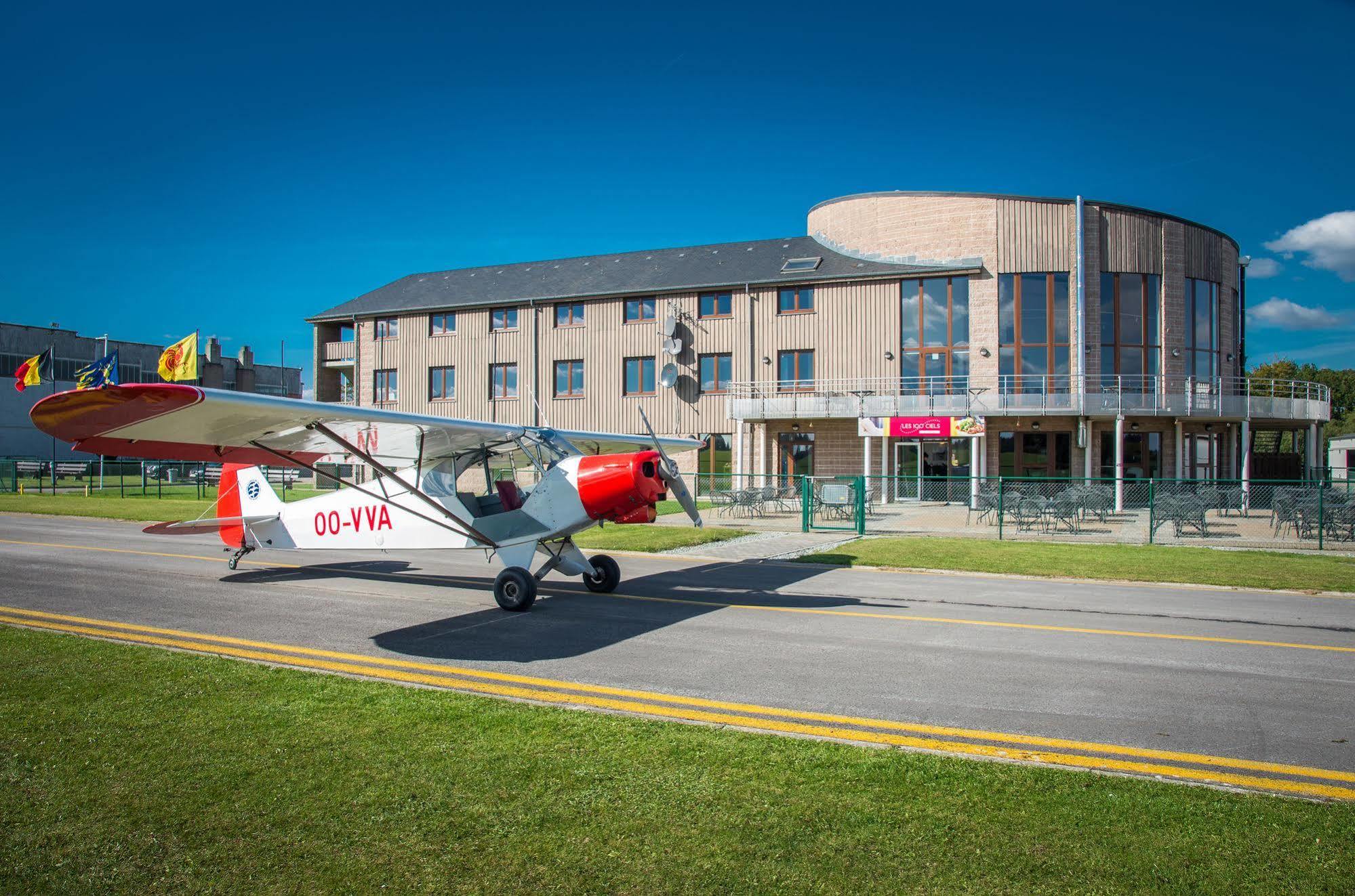 Hotel Les 100 Ciels Saint-Hubert Εξωτερικό φωτογραφία